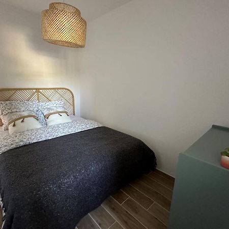 Very Cosy Apartment At 200 M From The Beaches La Londe-les-Maures Exterior foto